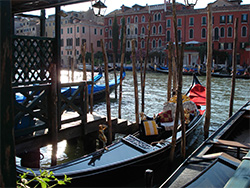 Venedig Restaurand am Wasser